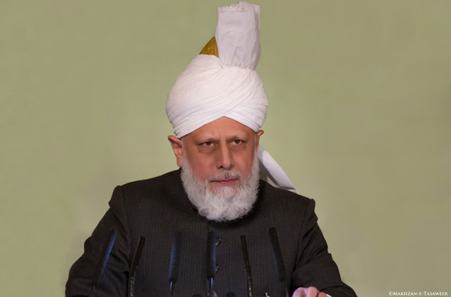 Read more about the article ഖലീഫത്തുൽ മസീഹ് അഞ്ചാമൻ: ജീവിതരേഖയും ചരിത്രവും